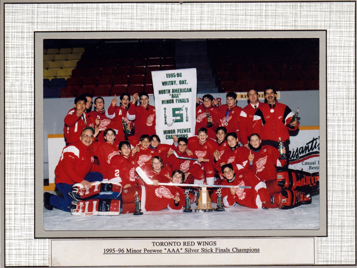 Toronto_Red_Wings_M._Peewee_AAA_95-96.jpg