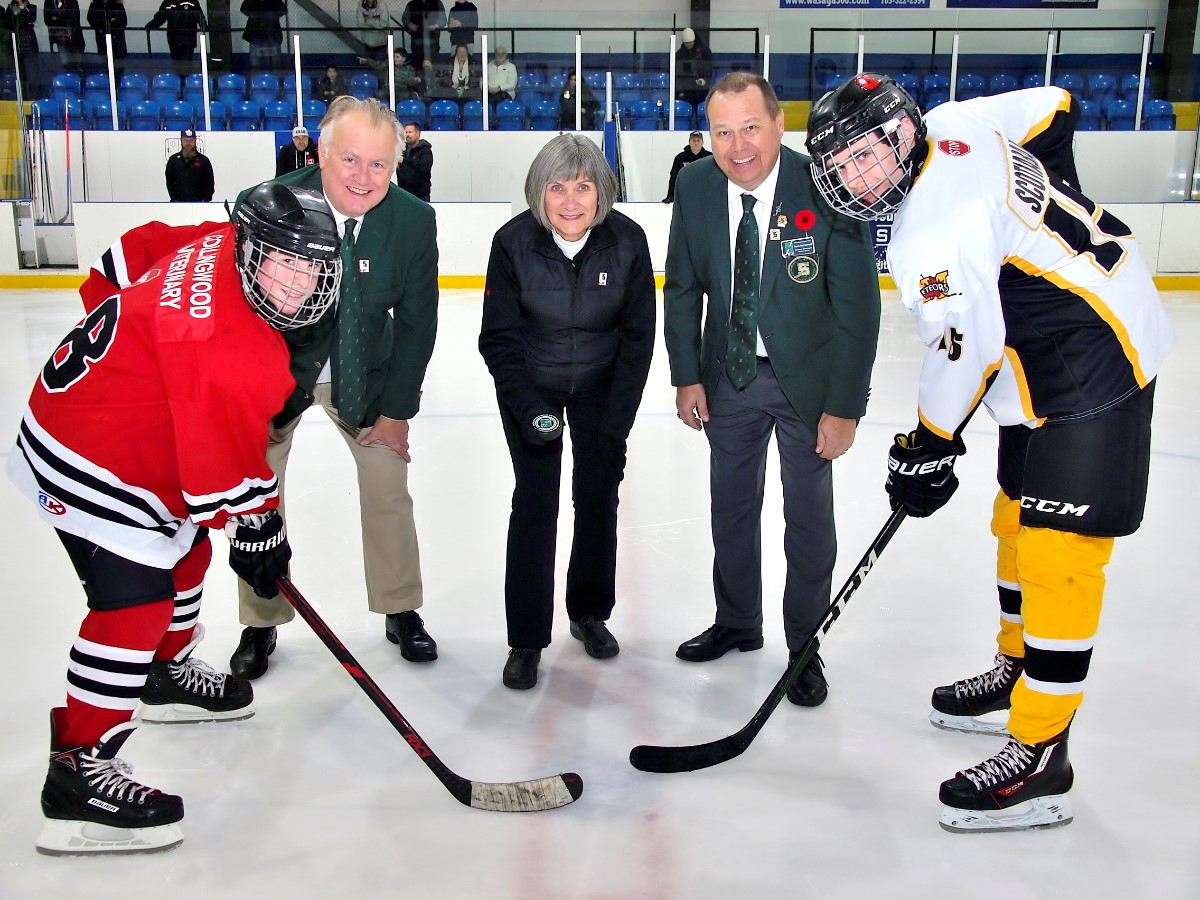 bantam_faceoff.jpg